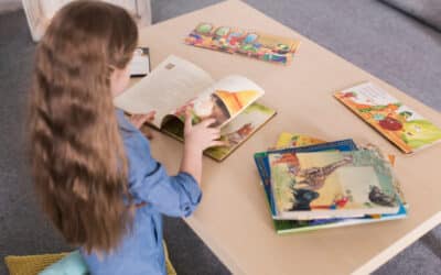 Choisir son mobilier pour enfant : faut-il se calquer sur le mobilier scolaire ?