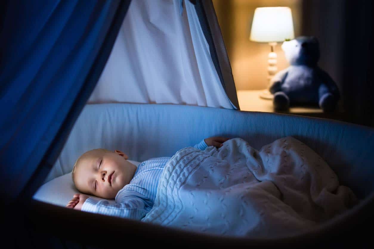 bébé dort